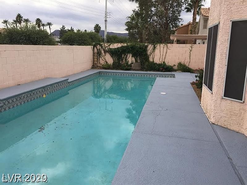 2nd image of 770 Panhandle Dr