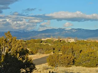4 Falling Star Cir, Santa Fe, NM 87506