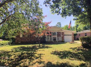 1100 Sorrells Dr, Jacksonville, AR 72076