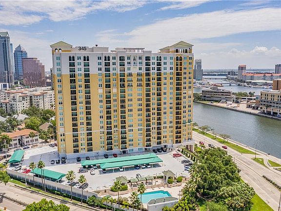 3rd image of 345 Bayshore Blvd APT 604