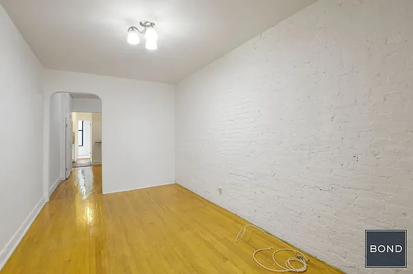 Rented by Bond New York | media 10