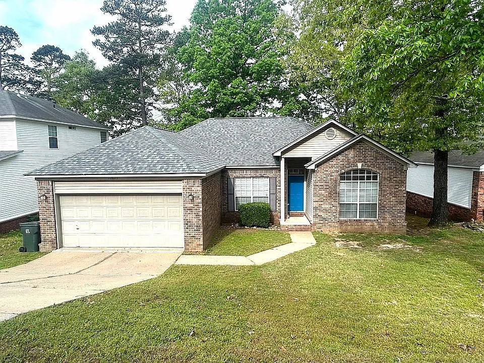3 bed, 1760 sqft, $2,100 — Photo 1