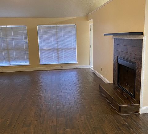 5th image of 4030 Lotus Dr