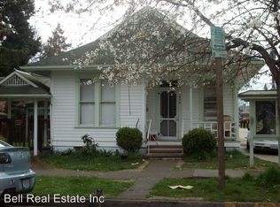 1458 Ferry St, Eugene, OR 97401