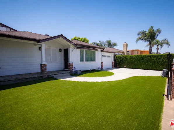 6449 Radford Ave, North Hollywood, CA 91606