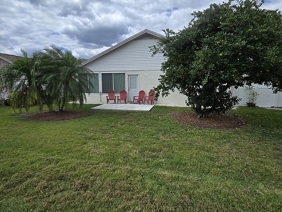 5th image of 6358 Greengate Dr