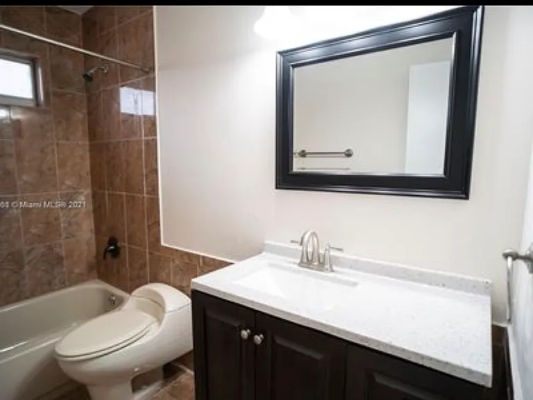 12910 SW 82nd St — Photo 5