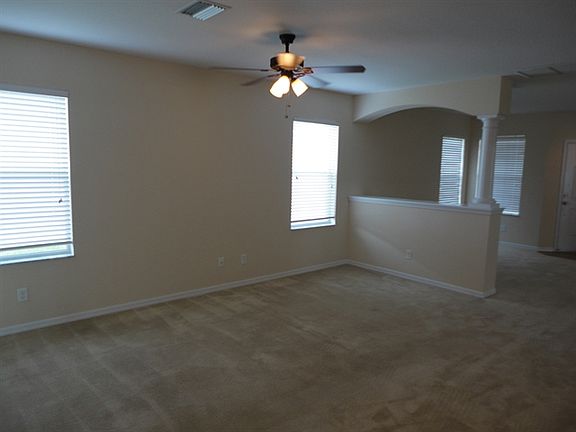 4th image of 312 Westchester Hills Ln