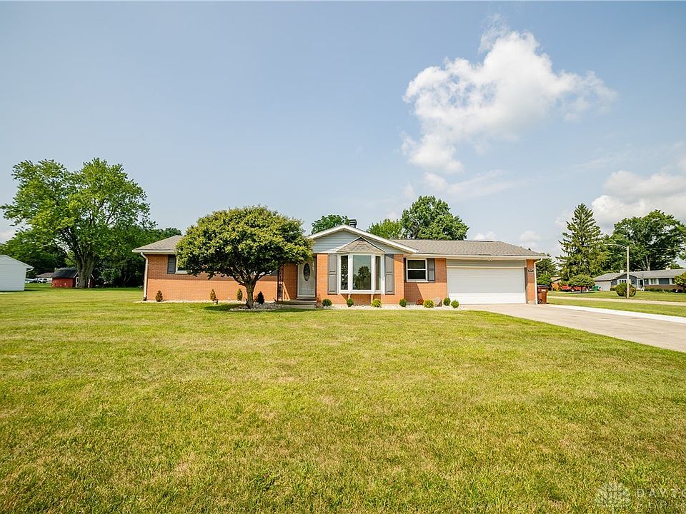 1st image of 5810 Sterling Ct