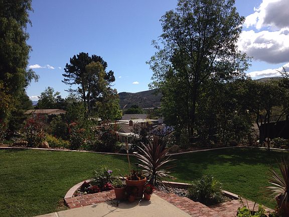 3rd image of 1521 E Calle Fidelidad