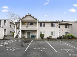 Victoria Park, A Condo, Everett, WA 98204