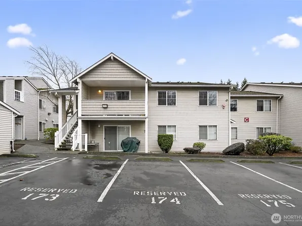 1001 W Casino Road #C201, Everett, WA 98204