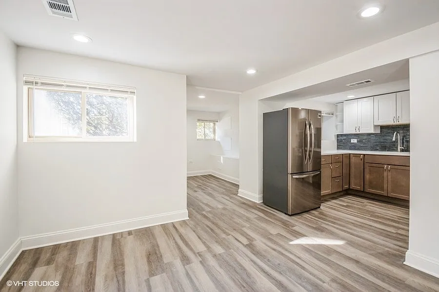 2 bed, 1.5 bath, 1000 sqft, $2,750 — Photo 4