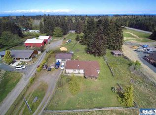 3400 W Edgewood Dr, Port Angeles, WA