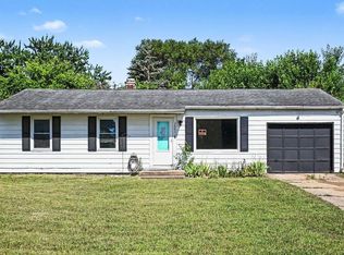 28821 Frank Ct, Elkhart, IN 46516