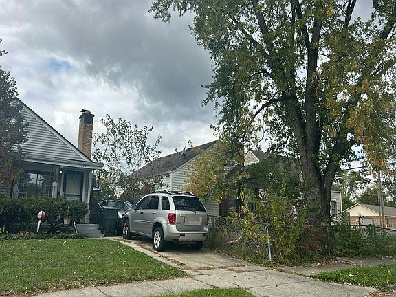 3rd image of 2331 Gerbert Rd