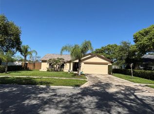 9840 Balmoral Cir, Orlando, FL 32817