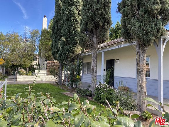 2nd image of 11854 Erwin St