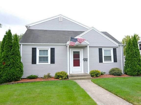 2nd image of 4819 W 91st Pl