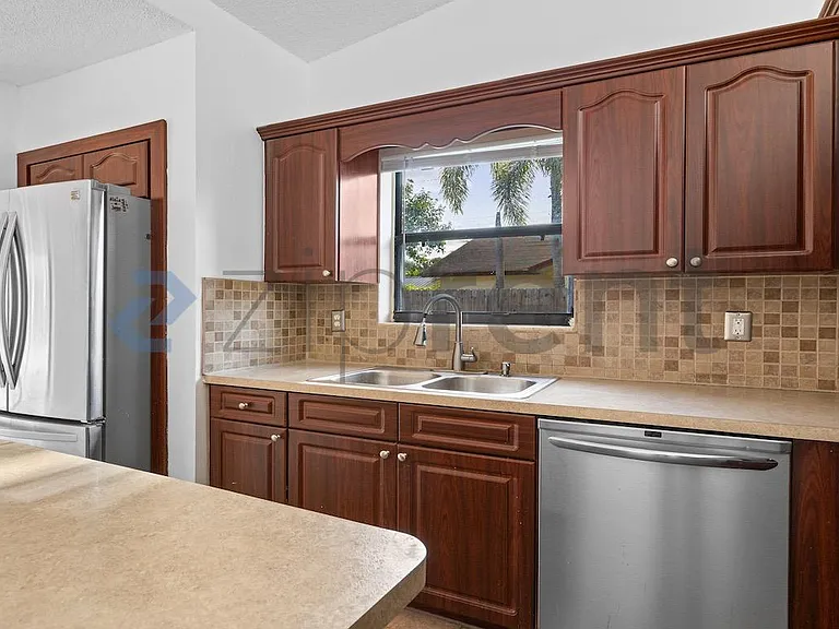 16110 SW 300th St — Photo 14