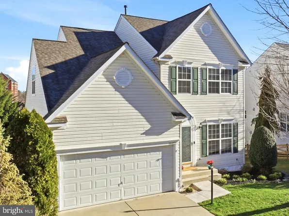 21172 Sundial Ct, Ashburn, VA 20148