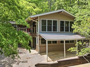 206 White Antelope St, Waleska, GA 30183