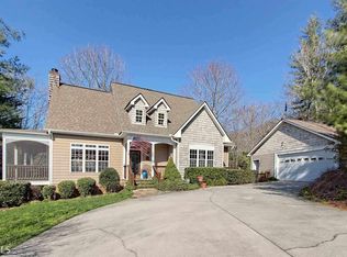 211 Bell Colony Rd, Dillard, GA 30537