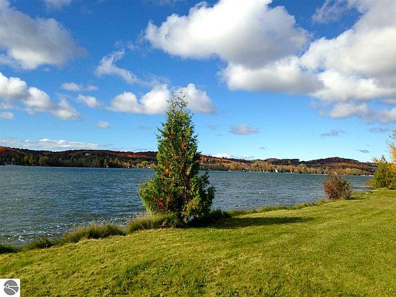 2nd image of 3880 S Lake Leelanau Dr
