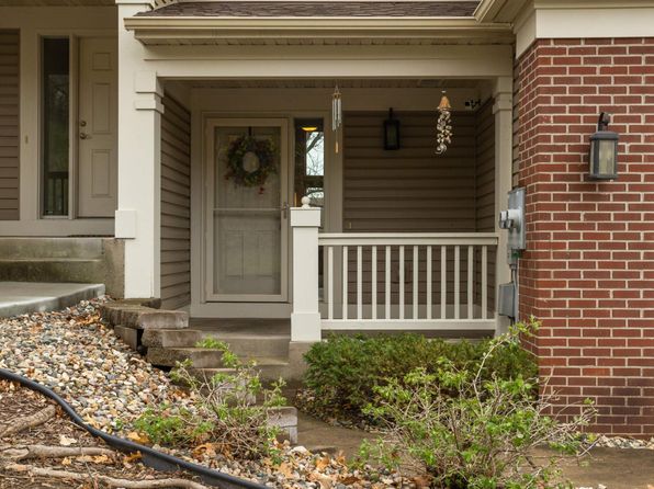 1557 Summit Shores Vis, Burnsville, MN 55306