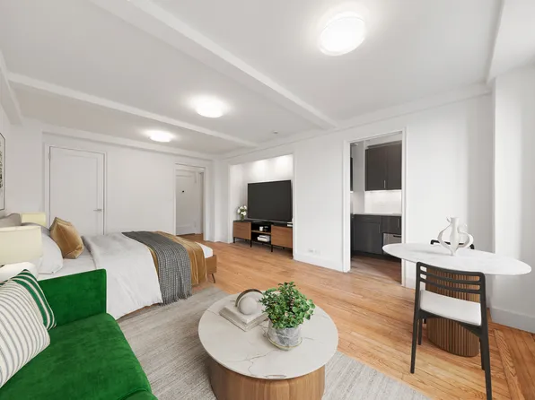 201 West 16th Street image 2 of 7