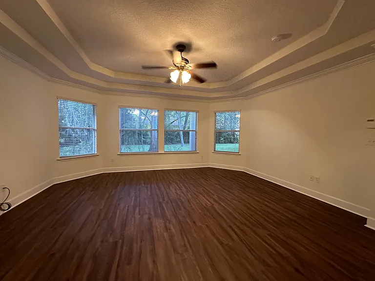 5204 Comfort Ct — Photo 23