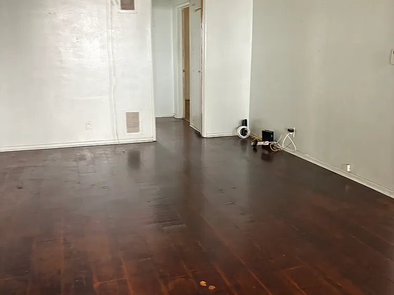 7231 Franklin Ave #2 — Photo 4