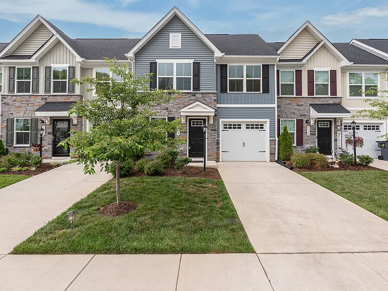 5739 Addison Gate Dr — Photo 46