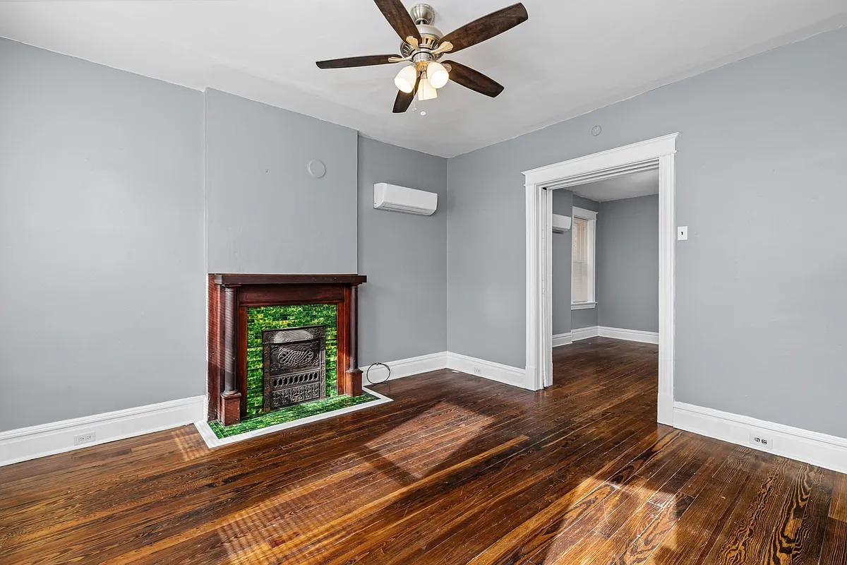 Building Photo - 3526 Giles Ave #3526