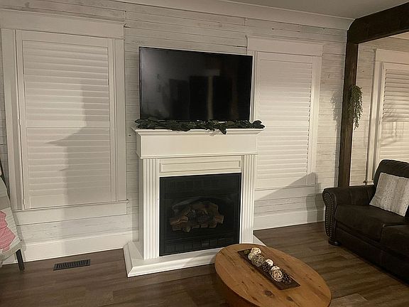 Living room gas fireplace