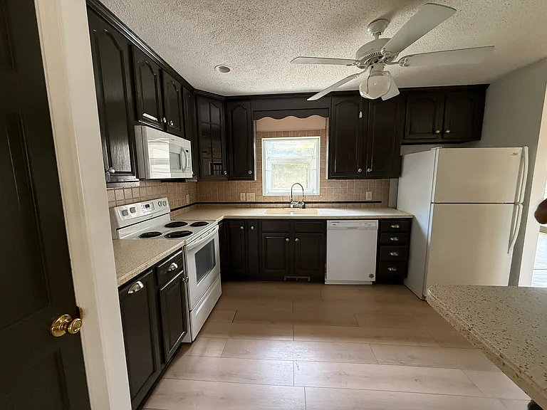 3672 Oak Ridge Rd — Photo 42