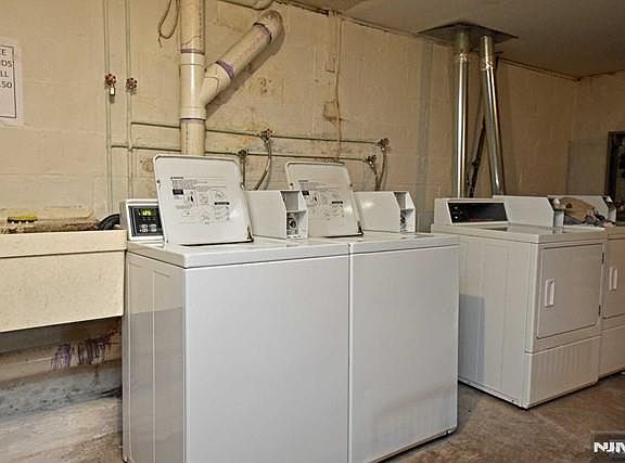 3rd image of 619-623 Schuyler Ave Unit 304