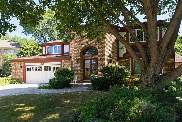 1828 Wakeman Ct photo 1