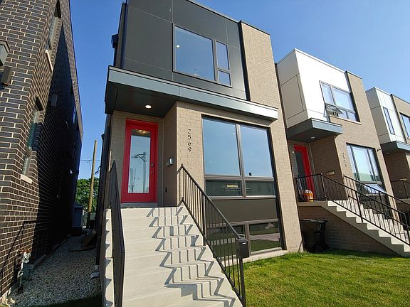 2nd image of 2553 S Hillock Ave