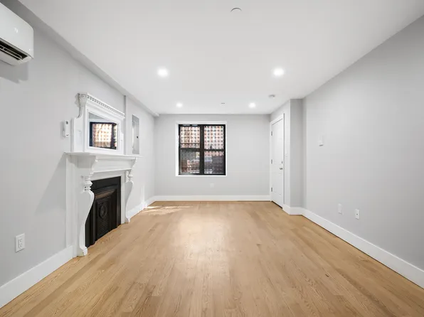 307 West 136th Street image 19 of 25