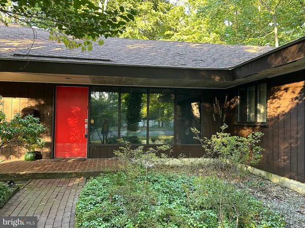 (undisclosed Address), Cherry Hill, NJ 08003