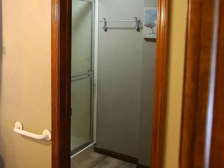 8267 Riverside Dr — Photo 7