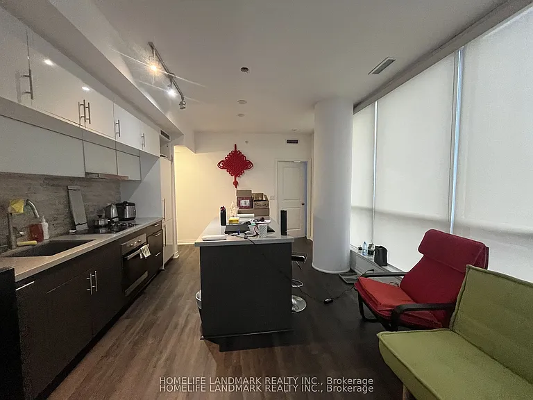 8 Mercer St #2002 — Photo 3