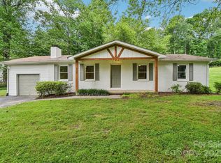 478 Stoney Gardens Ct, Hendersonville, NC 28791