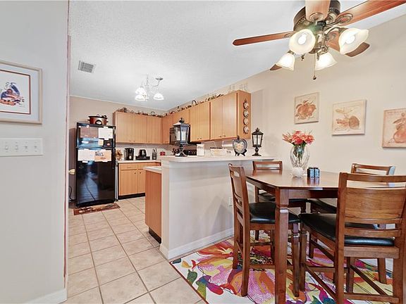 5th image of 707 Lake Marion Golf Resort Dr