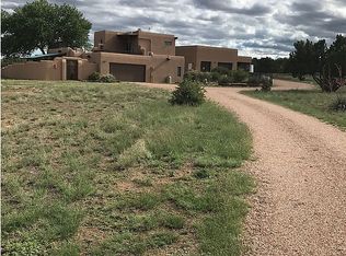 66 Cielo De Oro, Santa Fe, NM 87508