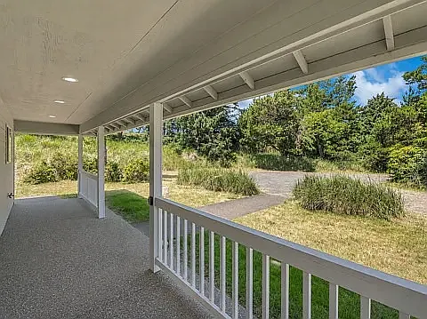2 bed, 960 sqft, $2,700 — Photo 3
