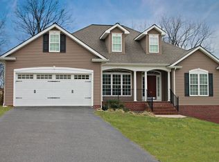 80 Megan Ln, Glasgow, KY 42141