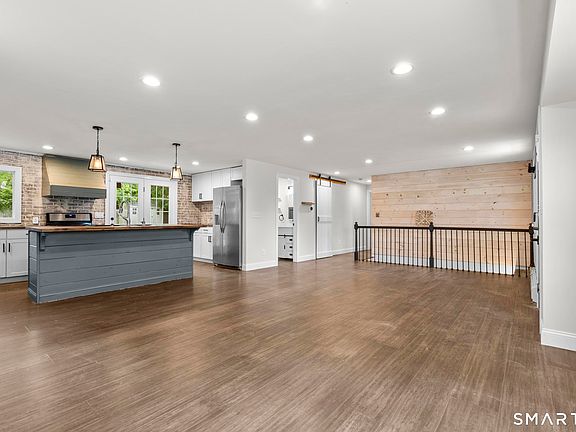 3rd image of 65 George Drive