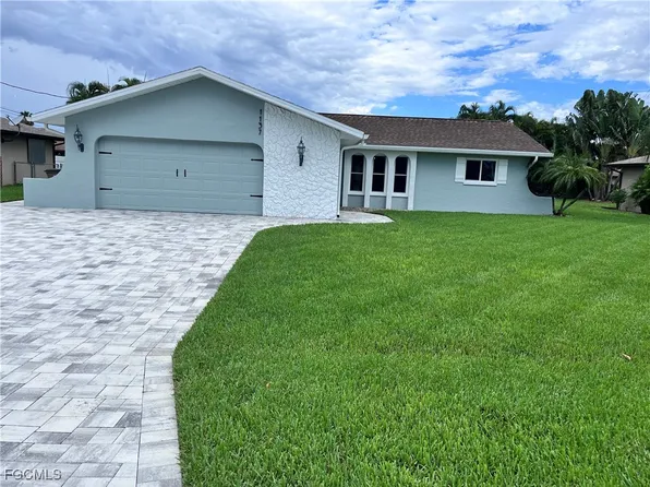 1137 SE 19th Ter, Cape Coral, FL 33990